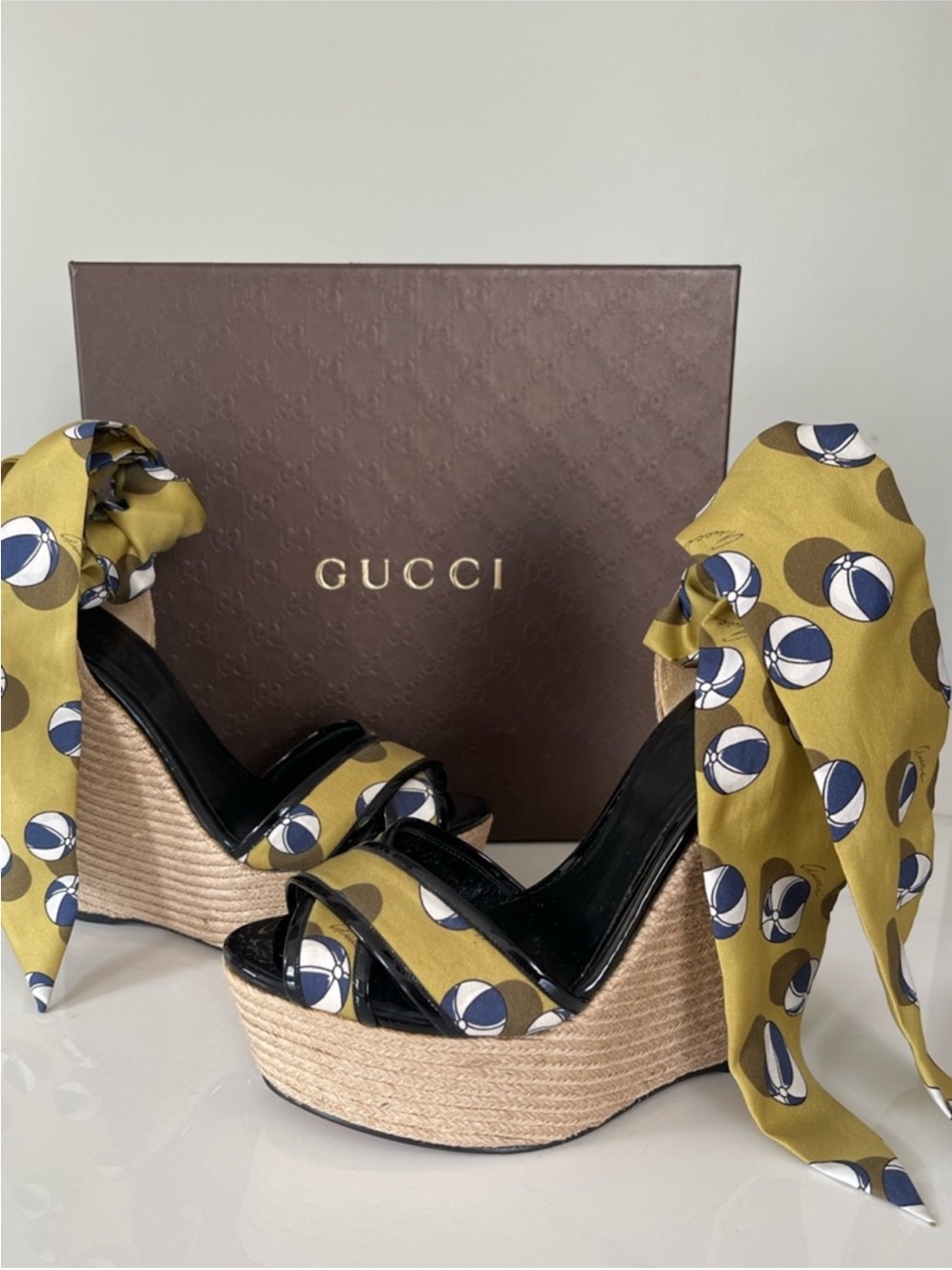 AUTHENTIC GUCCI WEDGES